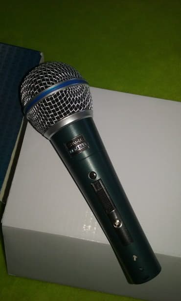 game station 1: Shure beta, novo — 2
