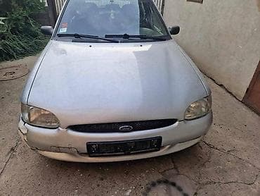 navoz za auto: FAROVI ZA FORD ESCORT OD 1997. DO 2000. GOD. | FORD velika ponuda — 1