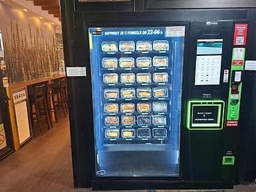 haina electric tools: Prodajem vending mašinu TCN za prodaju raznih proizvoda, dimenzije 170 — 3