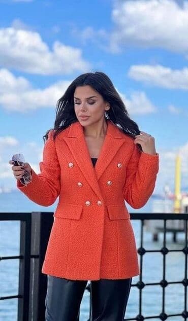 tamno plavi sako: Zara sako
S.m.l.xl.xxl
Dostupan i u rojal plavoj boji
Cena: 3.900 din! — 1