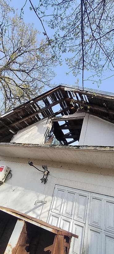 najmanje kuce na svetu: Kuća sa pomoćnim objektima – idealna za rekonstrukciju i — 2