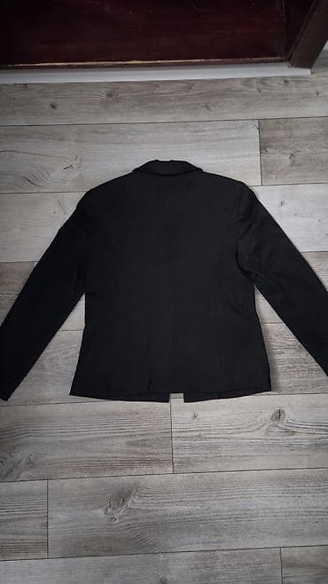 patike 50 broj: Ženski sako Jacqui E – crni - Klasican, strukiran kroj sa reverima - — 2