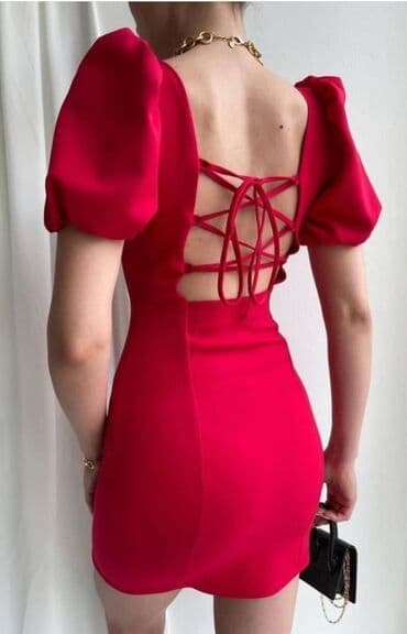 mokra likra haljine: A K C I J A.
Haljina
Likra
1900 din — 2