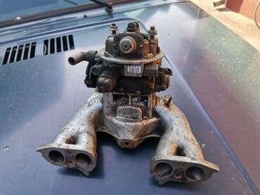 membrana pumpe za gorivo yugo: Karburator sa usisnom granom Lada 21213 Niva mono point. Polovno — 1