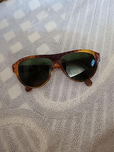 Glasses: Giorgio Armani naočare za sunce. Nosene par puta - Brend: Giorgio — 3