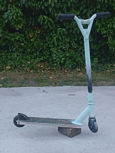 Sport i razonoda: Trotinet za trikove (stunt/scooter) - Čvrst Y upravljač sa gumenim — 2