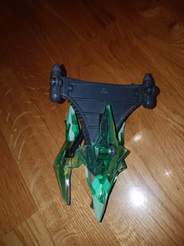 beba ajkula igracka: Original cartoon network ben 10 igracka. Masina - vozilo od action — 2