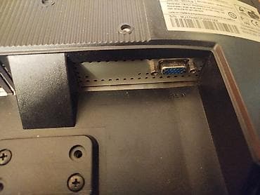 kupujem samsung: Stari monitor Samsung SyncMaster 710n. Proveren samo na kratko dok je — 10