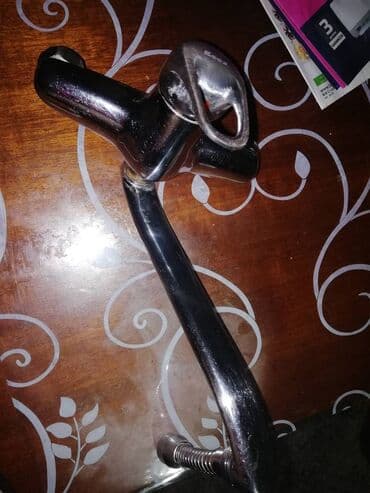 Ispravna, koristena kvalitetna cesma za sudoperu, mesing, ima — 1