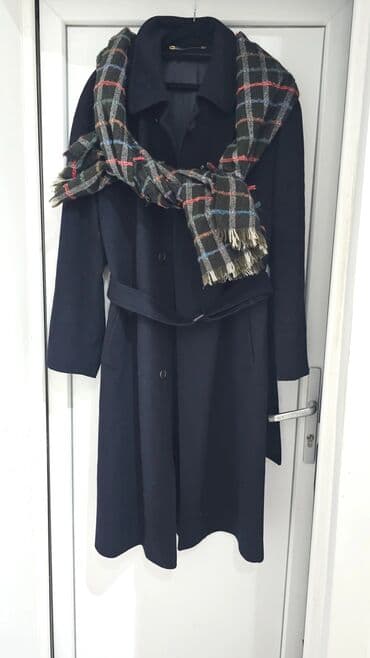 Vests: Muški dugi kaput od vune, tamnoplave boje, sa klasičnim kragnom i — 2