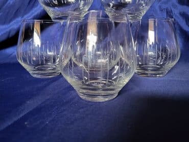 kristalne čaše prodaja: Case kristal,rucna gravura. za zestoko pice 1950g+. Case komada 6 u — 9