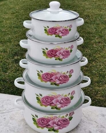 šerpe set: Emajlirane serpe u setu
4200 din — 1