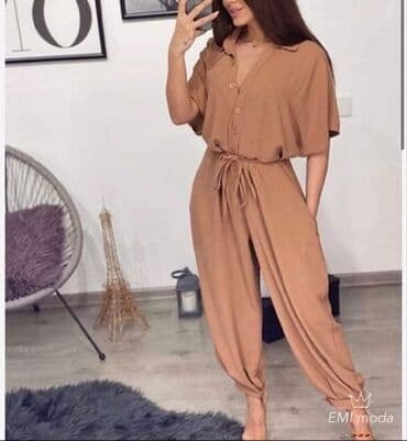 kombinezon svečani: Kombinezon: 2.700 dinara — 1