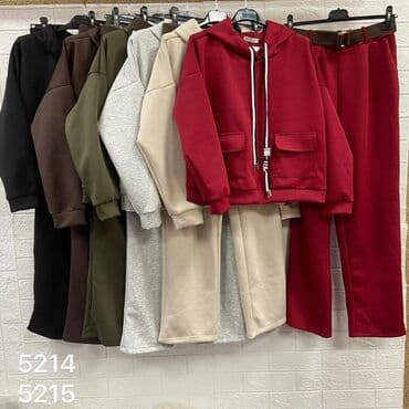 ✨Komplet trenerki – gornji deo sa kapuljačom i donji deo sa ravnim