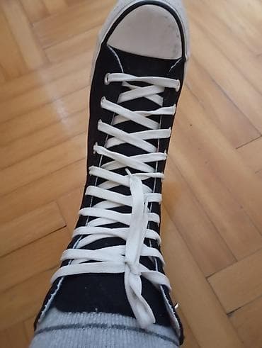 zenske guess patike: 37, bоја - Crna — 2