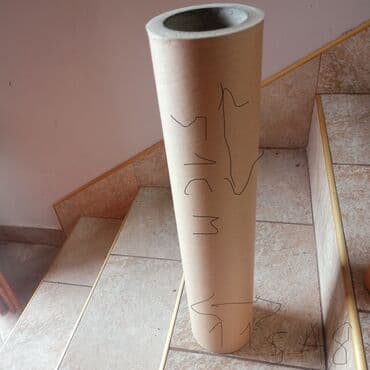 dodatak za wc solju za decu: Kartonski cilindar, dužine 51 cm i prečnika 14 cm. Ovaj čvrsti — 1