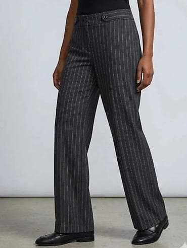 Dukserice: Ženske pantalone sa prugama – elegantan poslovni kroj - Boja: tamno — 1