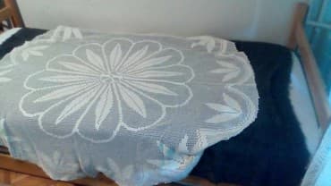 kuhinjski element sa sudoperom: Doilies, Used, color - White — 1