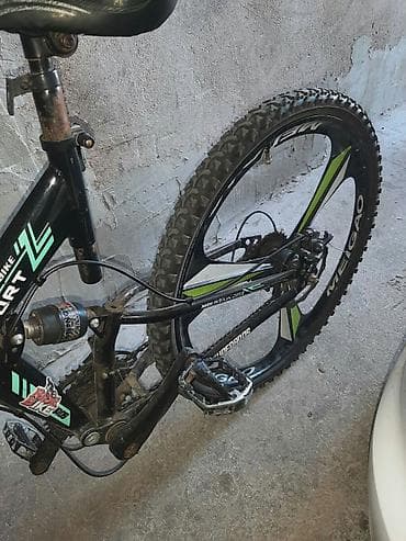 patike sa srcima: Na prodaju MTB biciklo u dobrom stanju. Sve je ispravno,samo je — 10