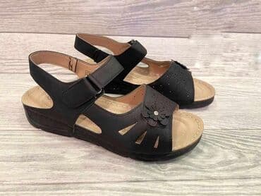 mokasine 40: Sandals, 40 — 2
