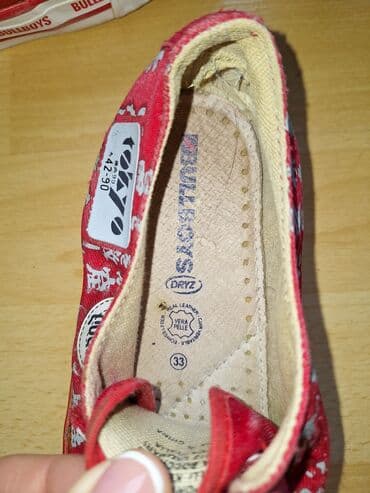 Patike: Converse, Veličina - 33 — 2