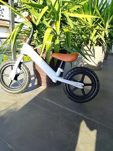 tricikli za decu od 2 godine: Dečiji balans bicikl (guralica) bez pedala - Lagani ram od metala — 3