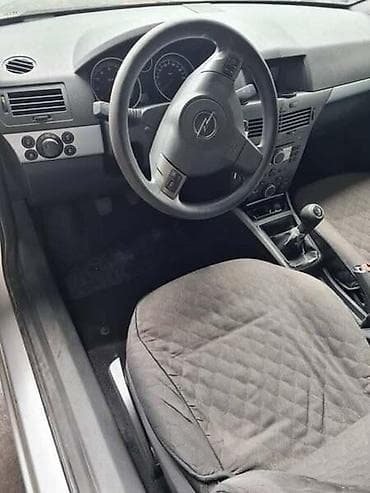 MOTOR 1.6 ZA OPEL ASTRA H OD 2004. DO 2007. GOD na lalafo.rs MOTOR 1.6 ZA OPEL ASTRA H OD 2004. DO 2007. GOD
