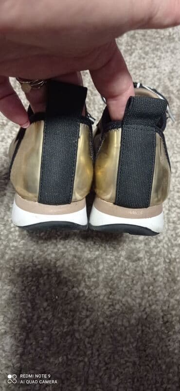 adidas samba srebrne: Steve Madden, 38.5, bоја - Srebrna — 7
