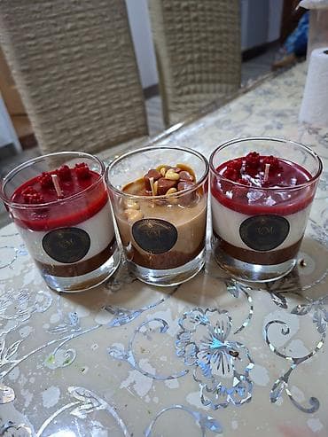 sinsay polica na tockice: Dekorativne mirisne sveće u staklenim čašama – ručno pravljene - — 7