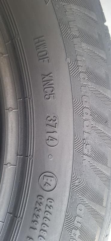 gume kupujem prodajem: 205 55 R16 . Prodajem 2kom polovne zimske auto gume dimenzije 205 55 — 8