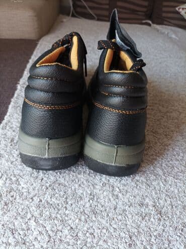 zimske jakne c a: Safety work shoes, size - 42 — 4