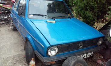 target auto delovi: Motor dobar,skoljka treba da se radi,, u delovima,vise komada.,,,, — 1