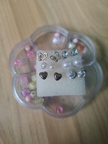 new yorker pantalone: Set za izradu nakita – kutija u obliku cveta sa raznobojnim perlama - — 5