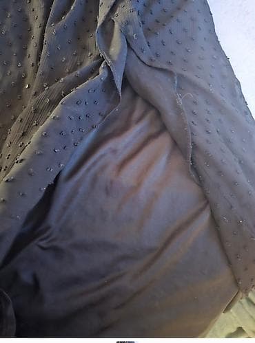 Haljine: Crna haljina na preklop (wrap) – ZARA - Materijal: lagani, providni — 2