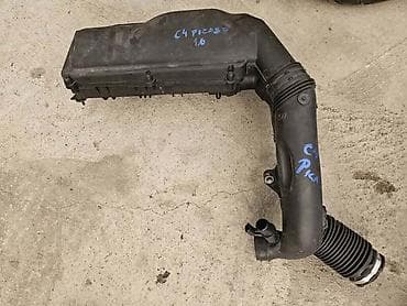 KUCISTE FILTERA VAZDUHA 1.6 ZA CITROEN C4 PICASSO ZA 2011. GOD. - V na lalafo.rs KUCISTE FILTERA VAZDUHA 1.6 ZA CITROEN C4 PICASSO ZA 2011. GOD. - V