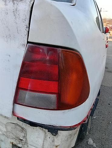 skuteri do 300 evra: STOP SVETLA ZA VOLKSWAGEN POLO OD 1996. DO 2001. GOD. | stop svetla — 1