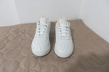 nike mk2: Nike Air Force 1 – bele patike sa reljefnim detaljima zvezdica - — 3
