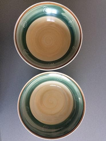 Nove cinije za hranu, 490din komad. 

Vrlo prakticne!