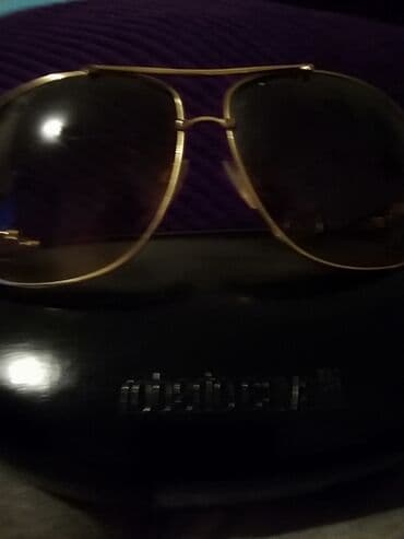 Novo,,,novo,,,n o v o original roberto cavalli samo 50 eur potpuno — 2