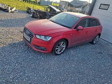 hečbek: VRATA ZA AUDI A3 | garancija na ispravnost svih delova,saljemo brzom — 2