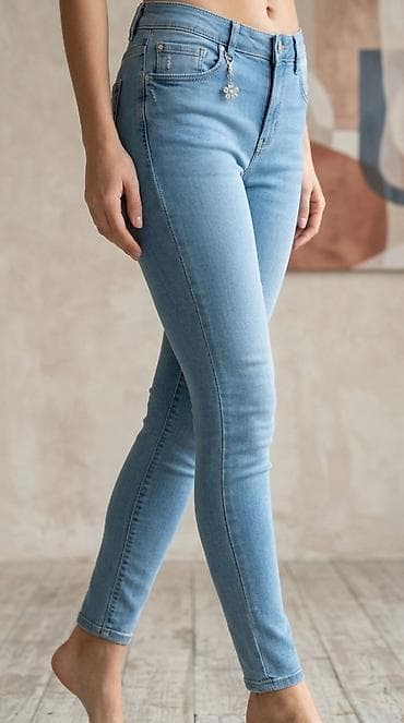 walkmaxx baletanke cena: Ženske skinny farmerke – svetlo plave - Kroj: uske (skinny), oblikuju — 1