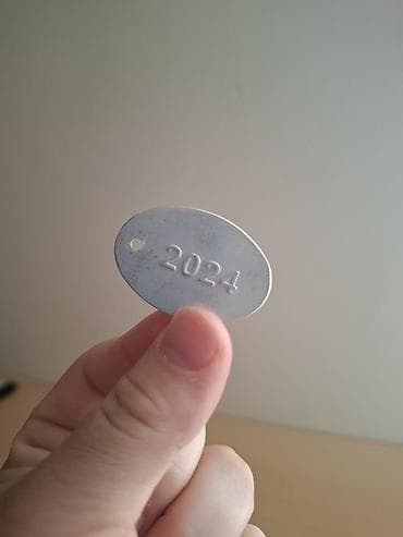 pandora zlatni privesci: Metalni privezak/žeton “Studentski centar Beograd – 2024”. - Ovalni — 2