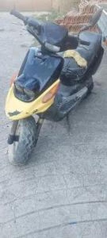 YAMAHA BWS 50 | Prodajem u delovima .   .    nema papire — 2