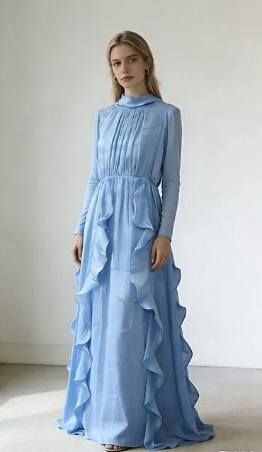 Ureznice: Haljine
Cena 4000
Uni vel.
V35 na lalafo.rs — 5 Ureznice: Haljine
Cena 4000
Uni vel.
V35 — 5