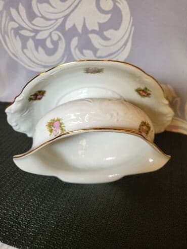 male vatrostalne posude: Sosijera Walbrzych porcelan Poljska,sa radom iz 70ih. Sosijera sa — 10