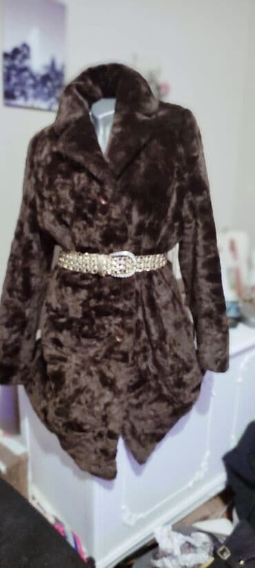 new yorker краљево слике: Novo Vrh bunda Nema zime predobra Savršeno stoji Brutalan model — 4