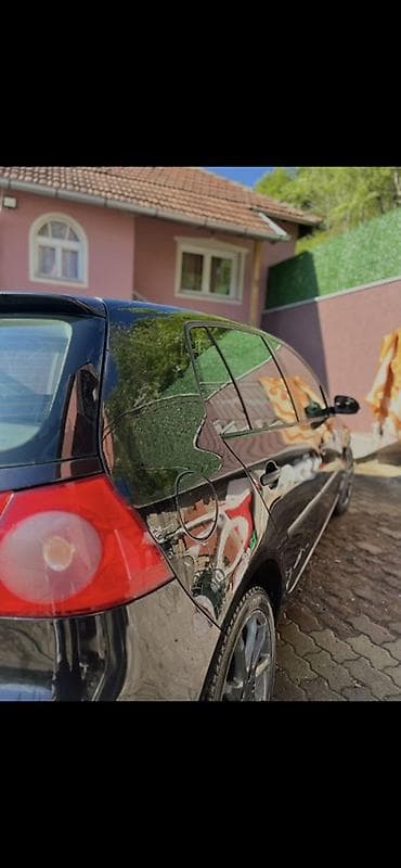 sto za crtanje kupujemprodajem: Volkswagen Golf V – hečbek, crna boja, 5 vrata. Glavne — 9