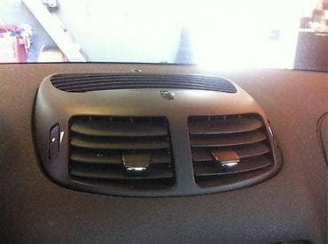 parfemi za auto: REŠETKA VENTILACIJE ZA ALFA ROMEO 147, GT | Srednja vntilaciona — 1