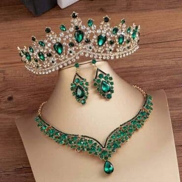 jimmy choo set: Cena: 3100din — 4