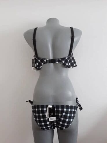 Kupaci ESMARA 38 Novo cena 1400 poliester elastin dubina zadnjice 24 — 2